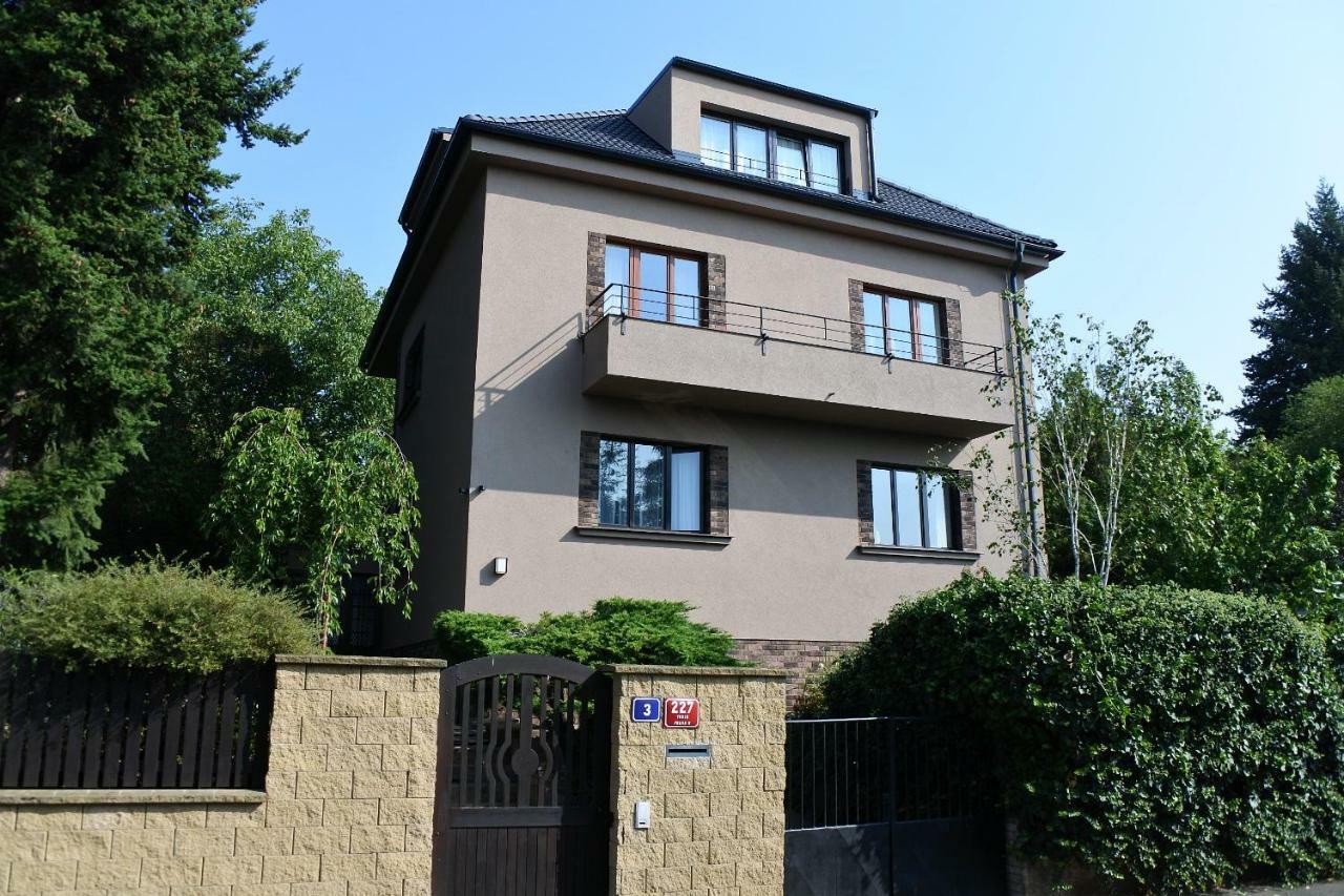 Apartamento V Zahradě Troja - In The Garden Troja *